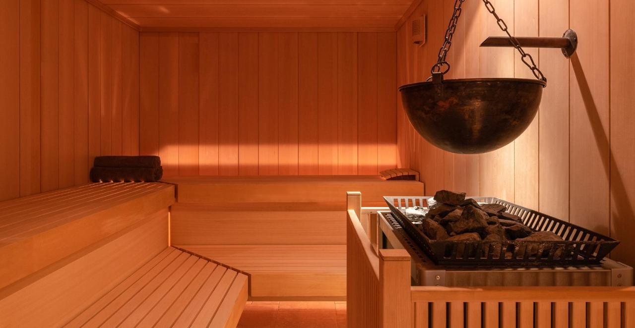 Helea Lifestyle Beach Resort Kallithéa エクステリア 写真 A Finnish sauna