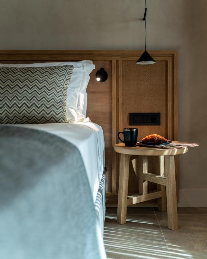 Helea Lifestyle Beach Resort Kallithéa エクステリア 写真 A room at the hotel